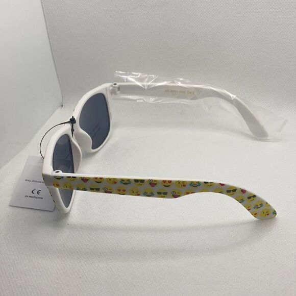 Retro Kids Emoji Sunglasses  - Picture 3 of 4